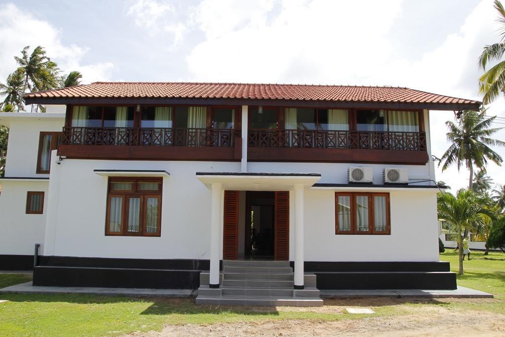 Acquabey Surf Villa Matara Exterior foto