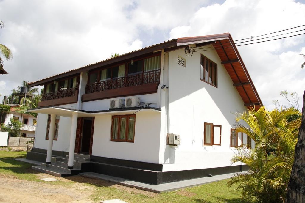 Acquabey Surf Villa Matara Exterior foto
